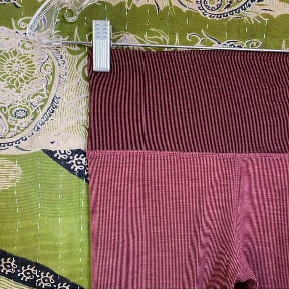 Vuori Cedar Lux Rib Studio Leggings Size Extra Small - Picture 4 of 16